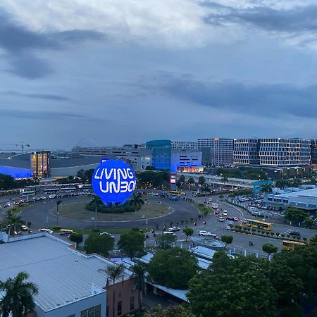 Moa Pasay Sea Residences Condotel Bagian luar foto